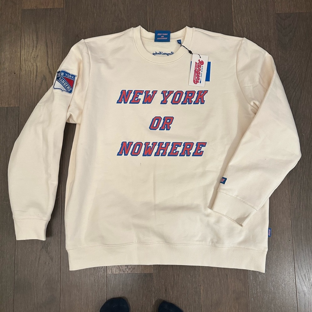 Cream Crewneck Sweater with New York Print